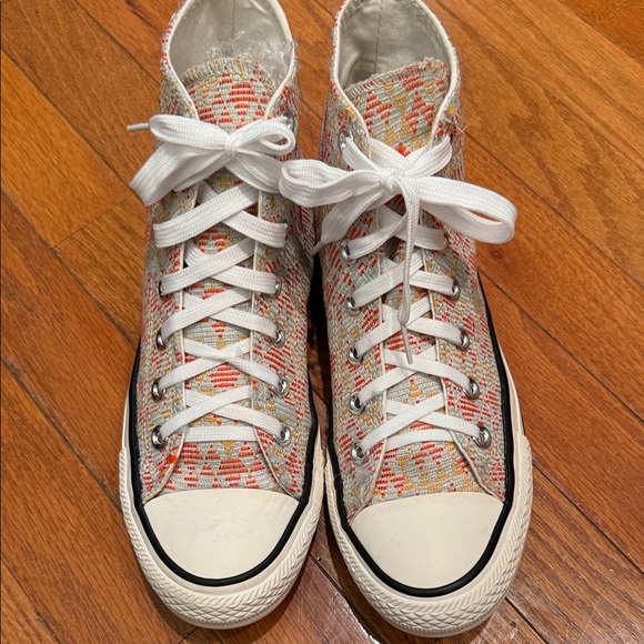 Converse Women's Patterned High-Top Sneakers - Picture 1 of 5